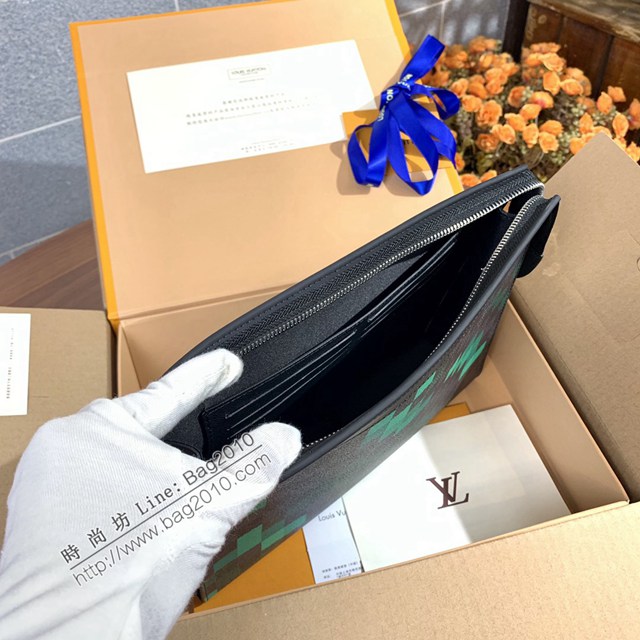 LV專櫃2023新款升級版男士手包 N60176綠色 路易威登馬賽克Pochette Voyag小皮包手拿包 dn1010